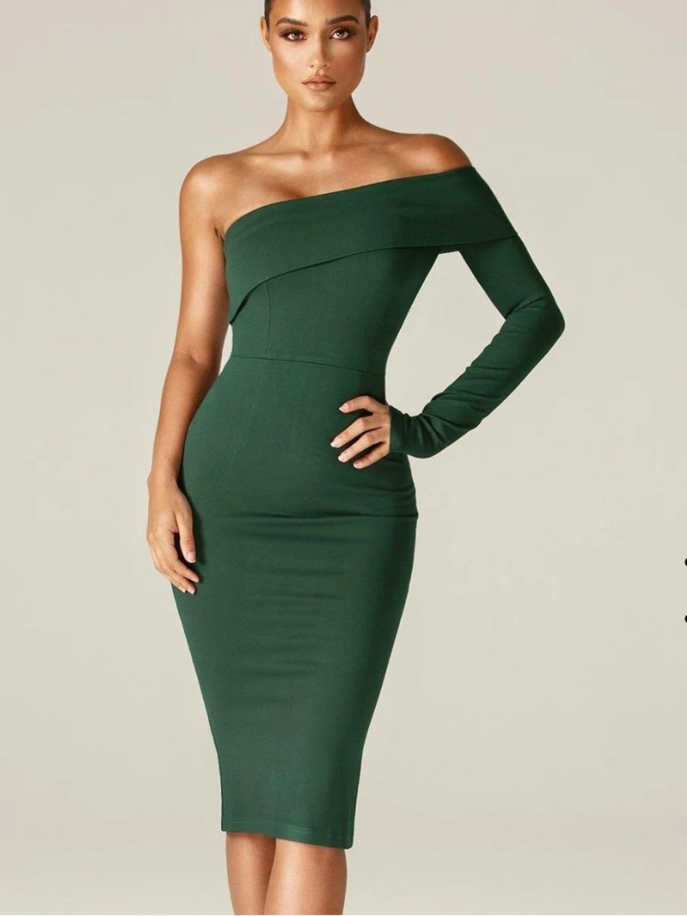 NWT ALIAVA Rita One Shoulder Dress M